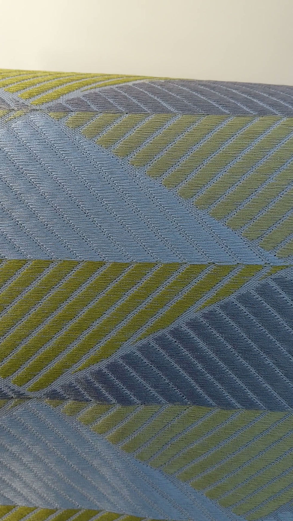 Thumbnail: James Hare Deco 31618/02 Lemon & Lime