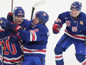 Les Américains gagnent l’or 6-2 contre les Suédois au Championnat mondial junior