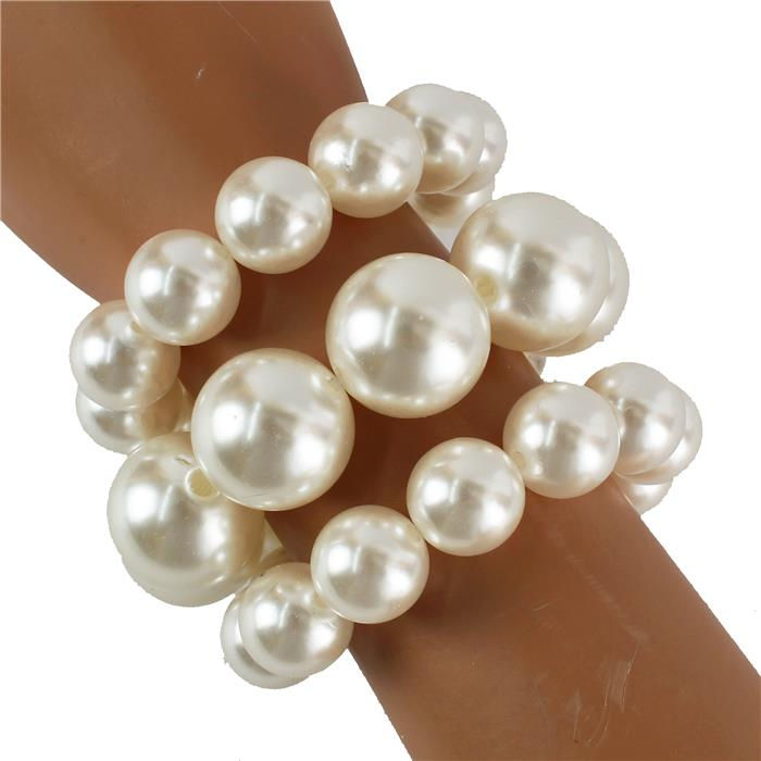 Cream Pearl Bracelet
