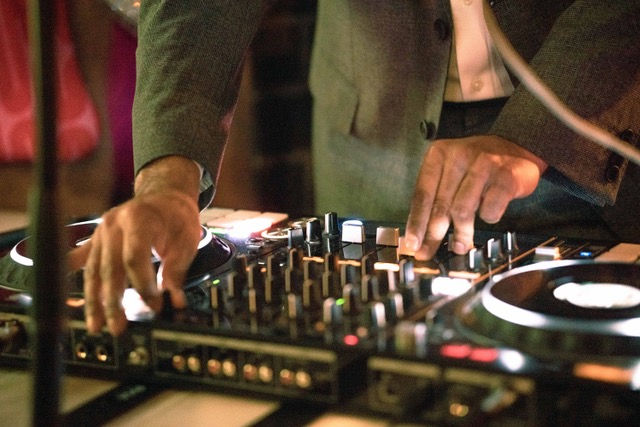 indian wedding dj toronto, indian dj toronto, toronto wedding dj, wedding dj toronto, toronto wedding dj services, toronto wedding dj reviews