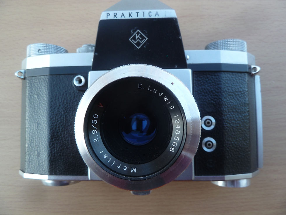 First film 1959 Praktica IV