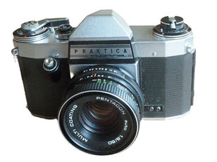 The Praktica Nova, Pentacon's New S.L.R. For 1965