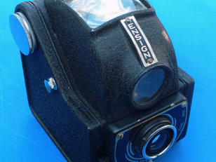 The Ensign Ful-Vue. An all metal British Box Camera from the immediate post war period 1945-1954.