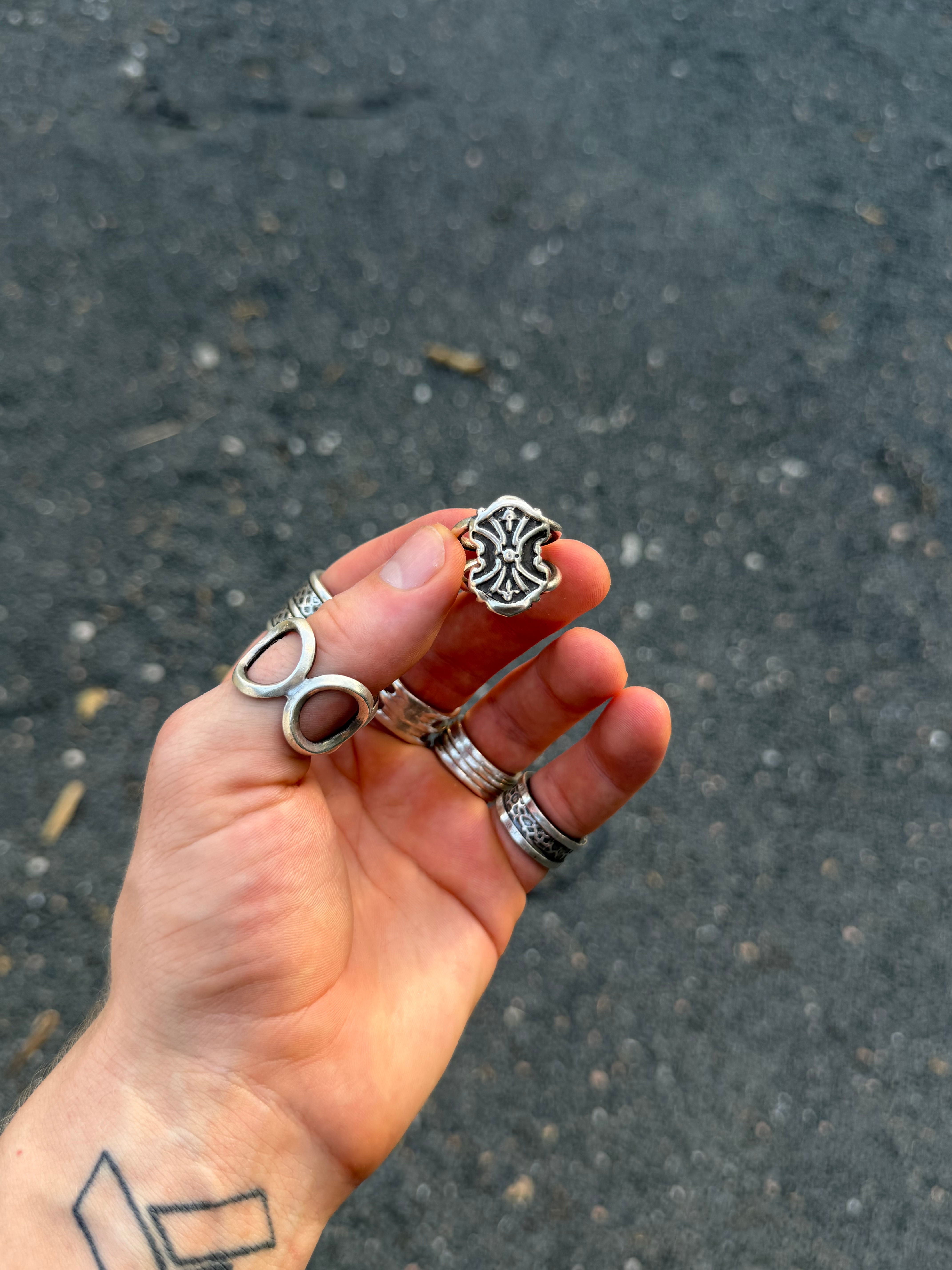 Jotte.925 Sterling Silver Shield Ring