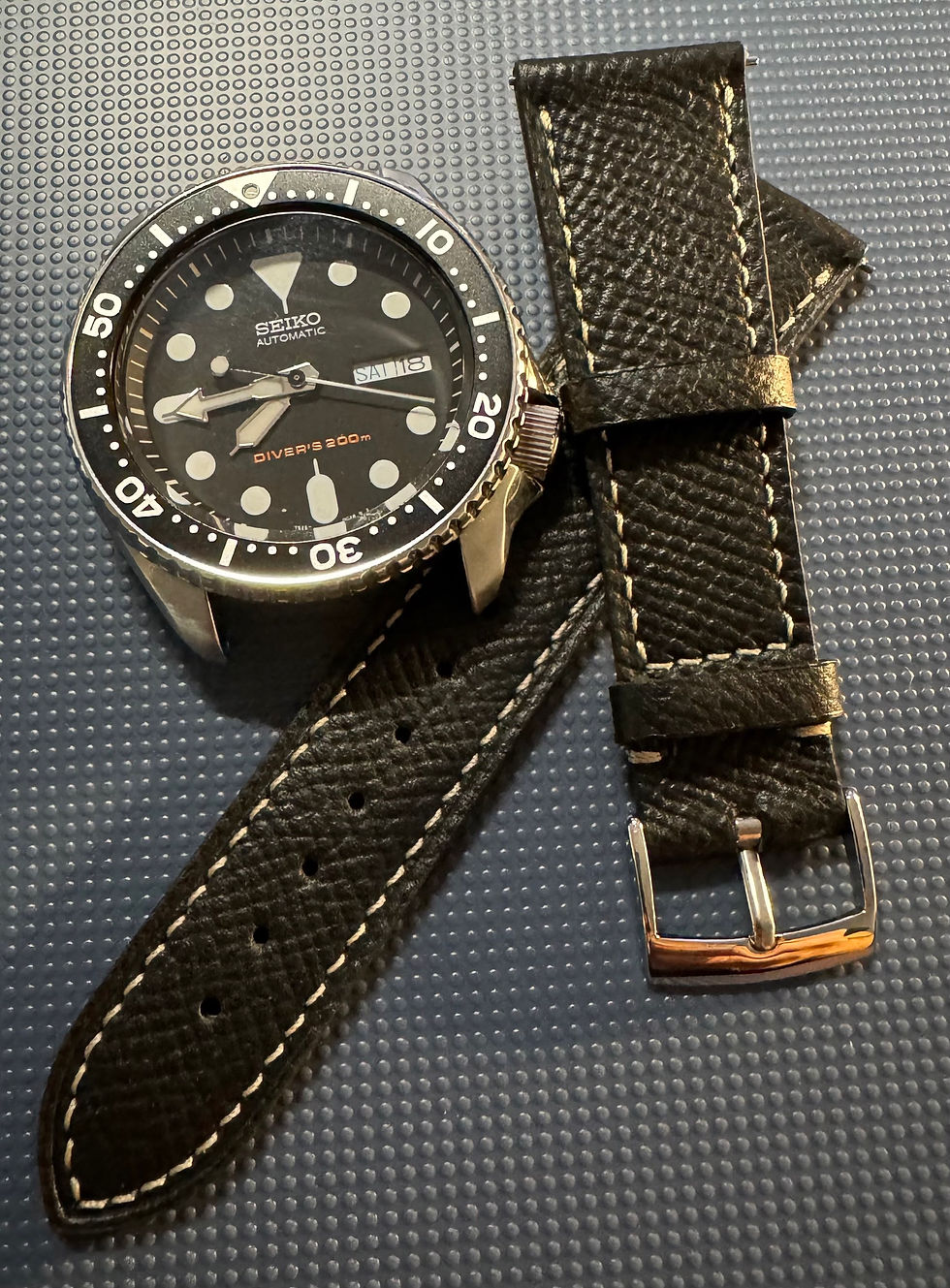 Thumbnail: Top Grain Epsom Leather / Vintage Style Watch Strap / Black White