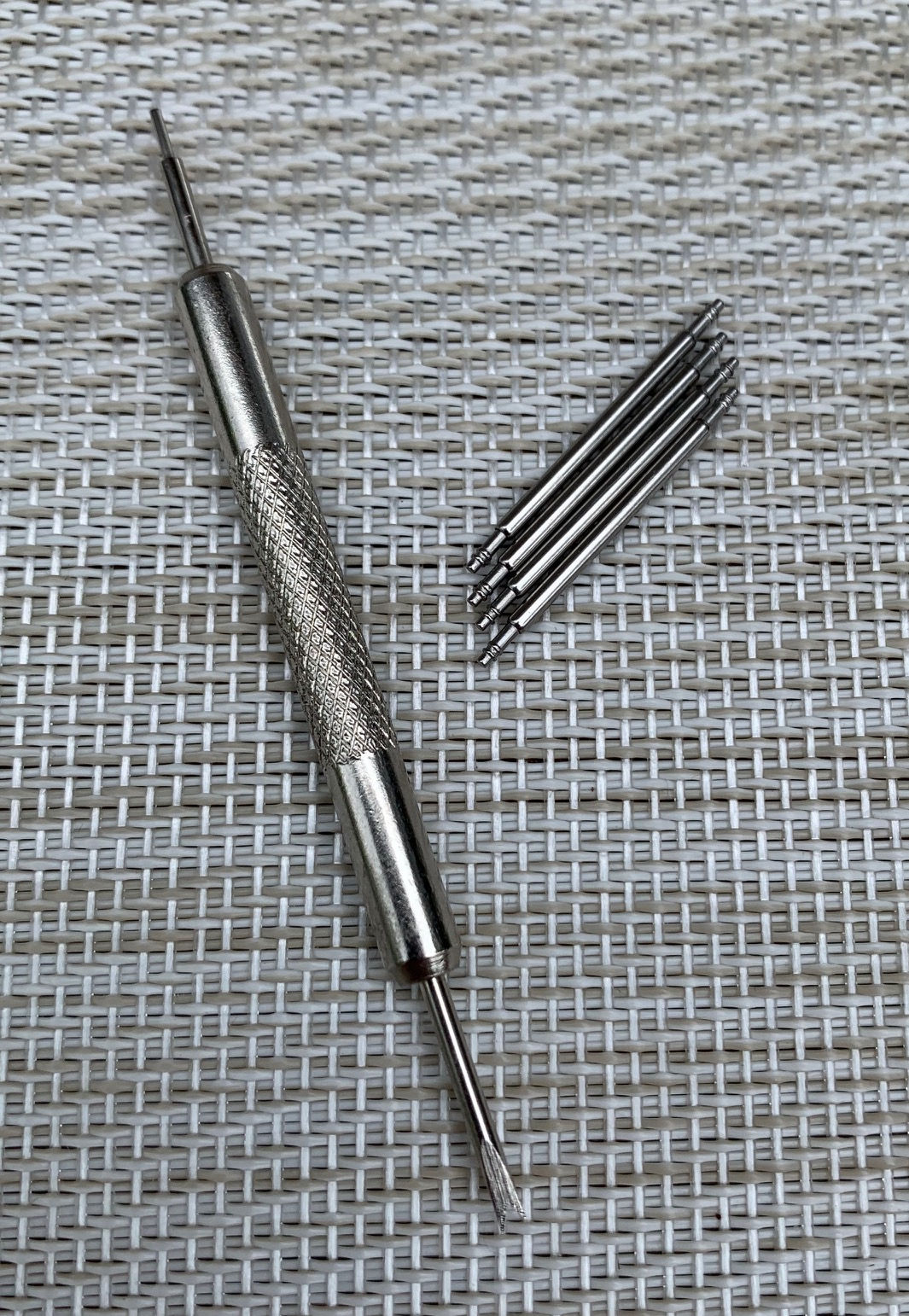 4 Pack Spring Bars PLUS Spring Bar Tool (18/20/22/24mm)