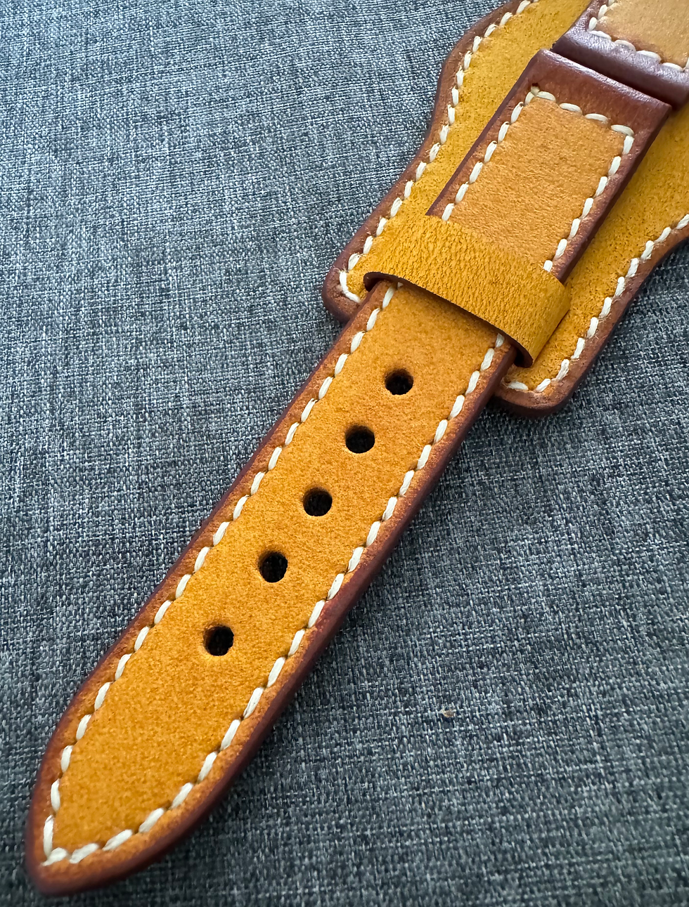 Thumbnail: Quality Stitched Leather / Bund Design Watch Strap / Camel White Stitching