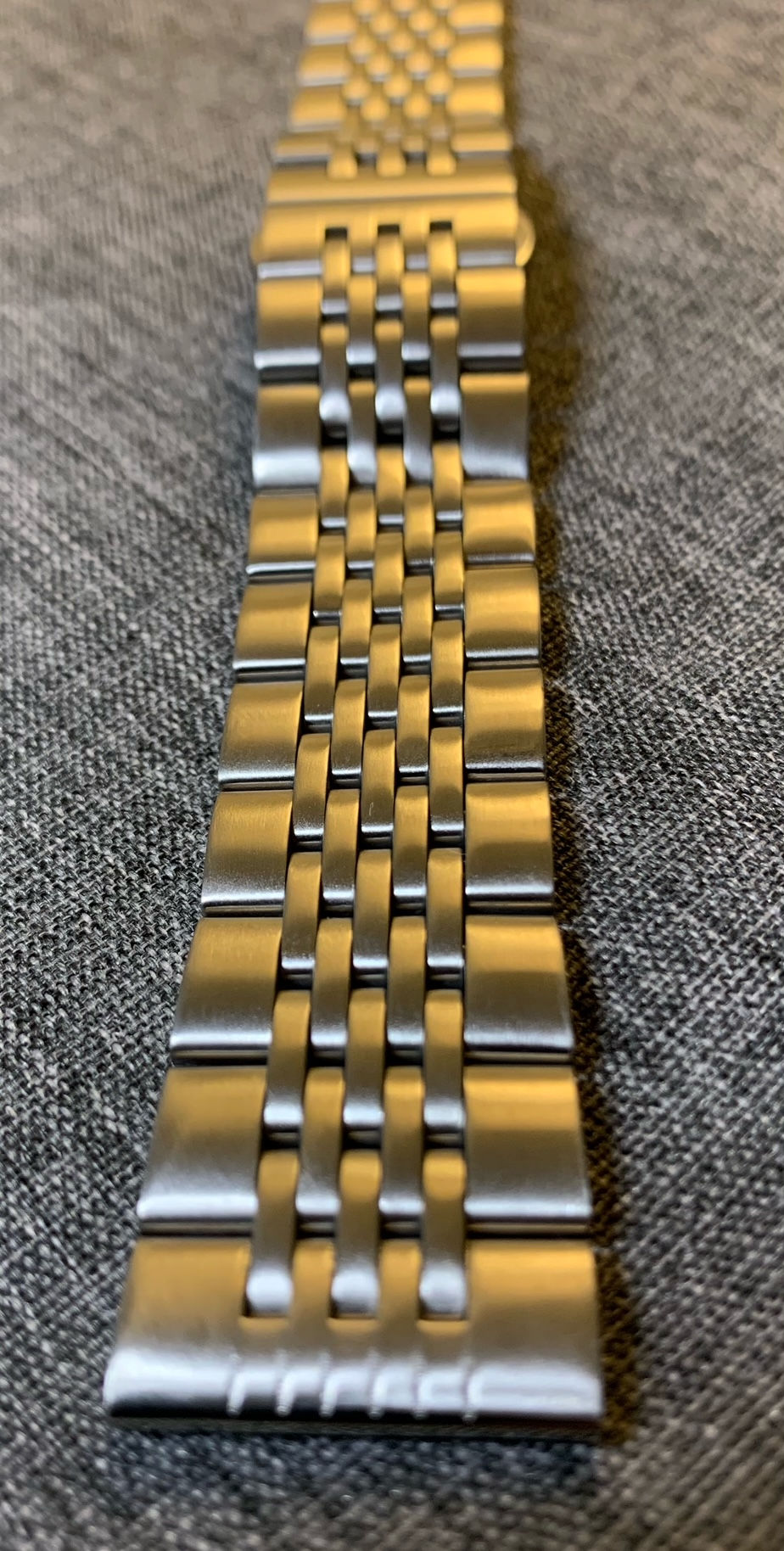 Thumbnail: Premium 316L Stainless Steel Sports Watch Bracelet Strap -Jubilee Style
