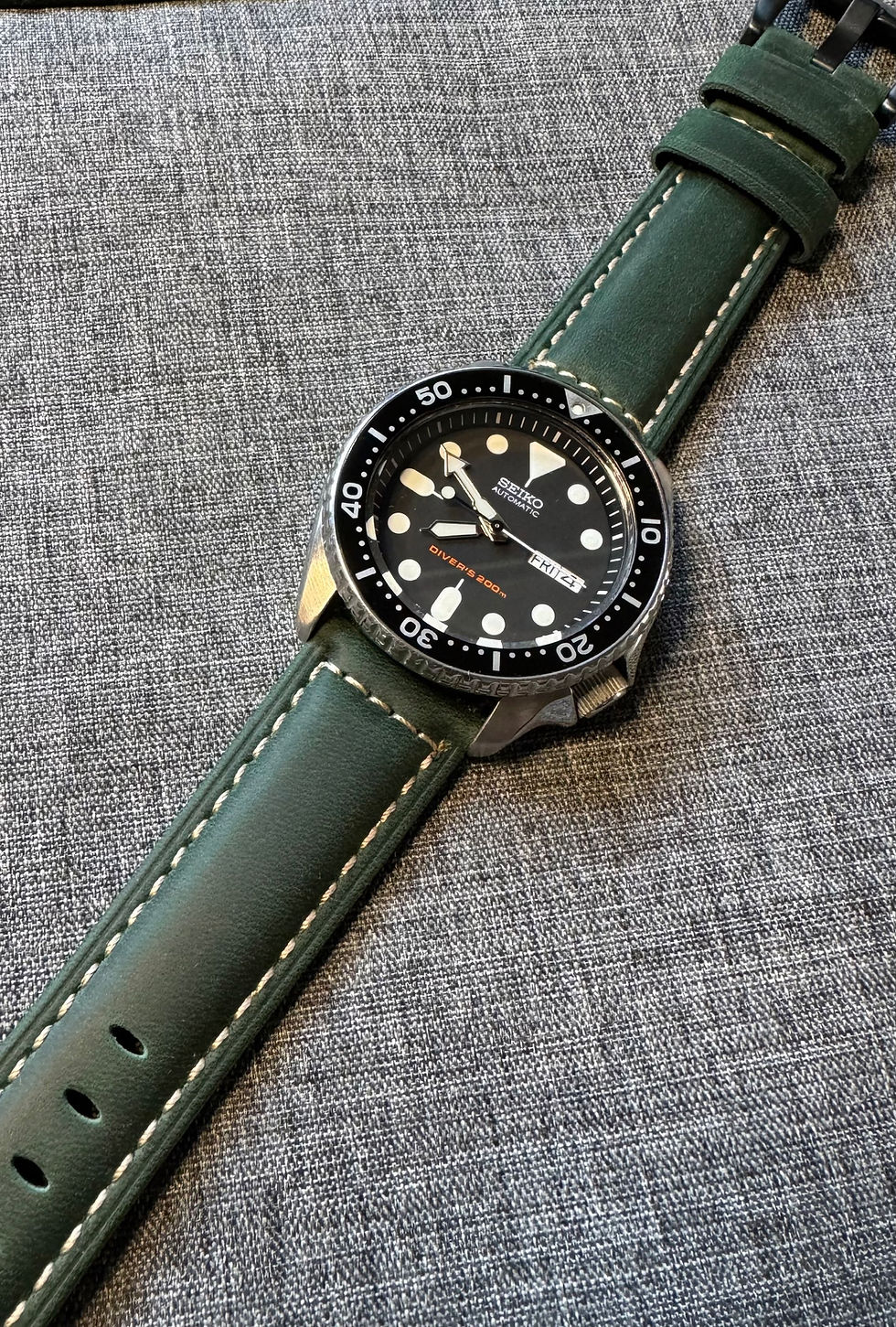 Thumbnail: Full Grain Vegetable Tanned Leather Watch Strap / PVD Steel / Green / 20mm/22mm