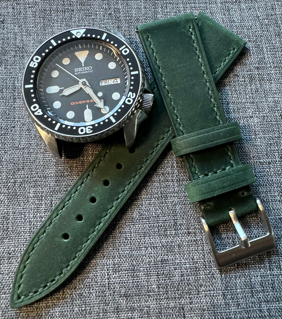 Thumbnail: Vintage Cut / Quality genuine leather watch strap / Green