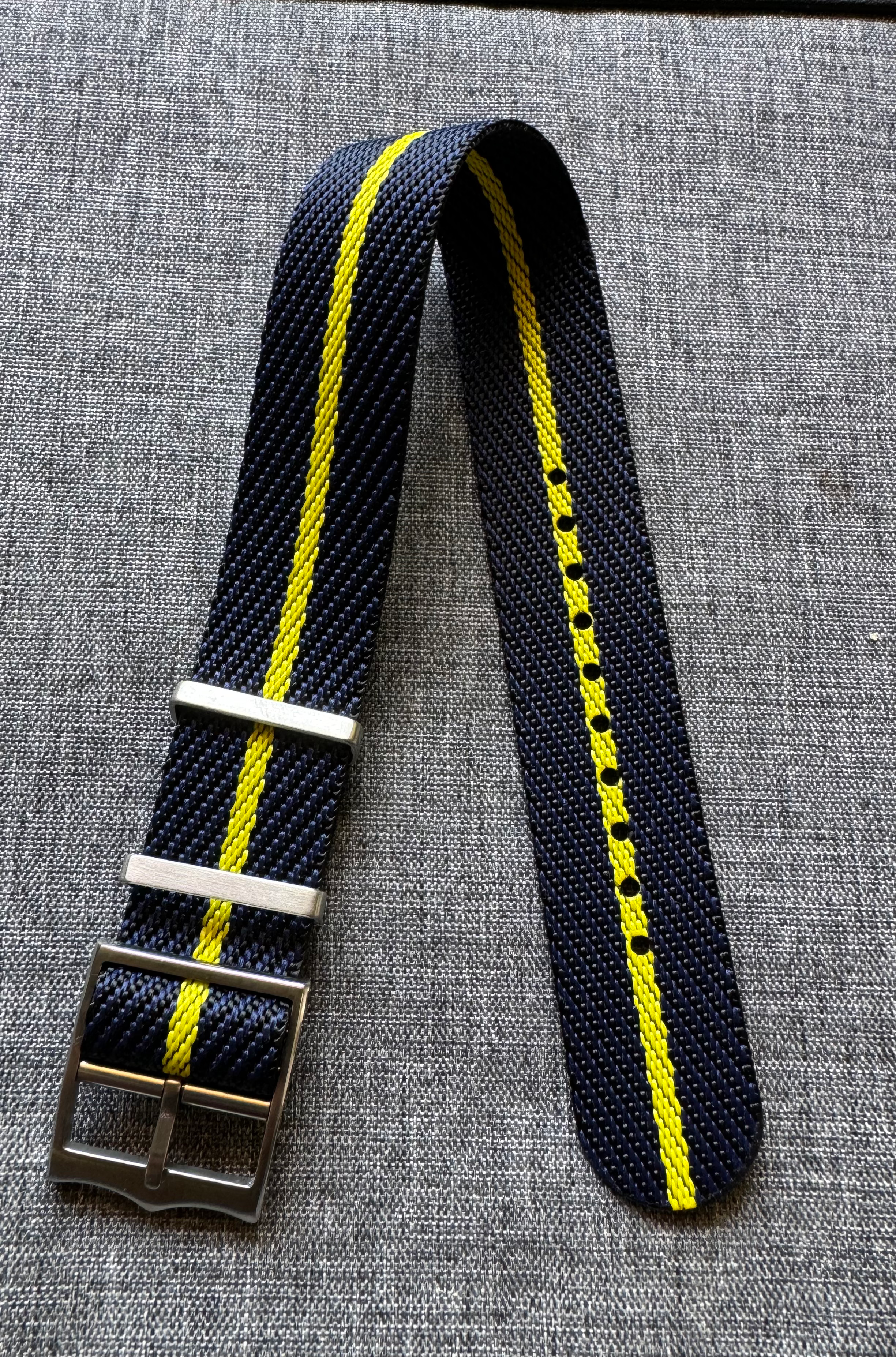 Premium Single Pass Nylon Strap / Blue Yellow Stripe / Crown Buckle