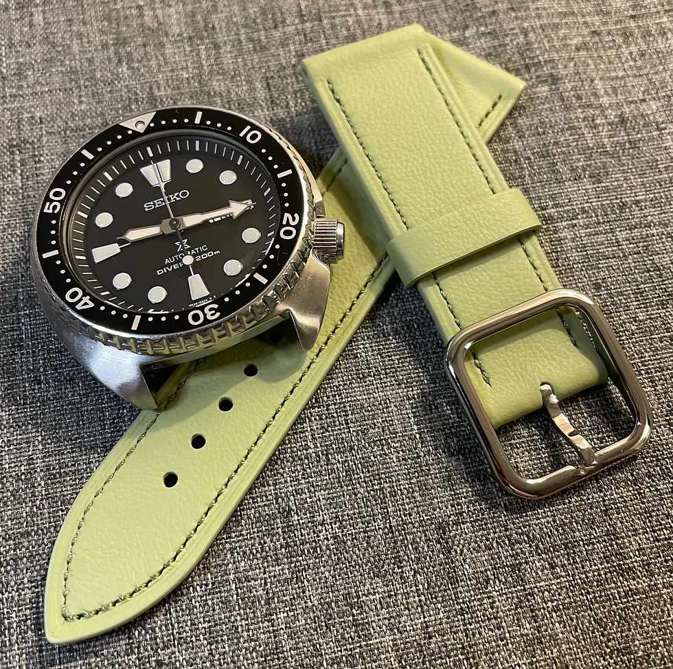 Thumbnail: Premium full grain Italian leather / Square Design / Versatile watch strap Mint