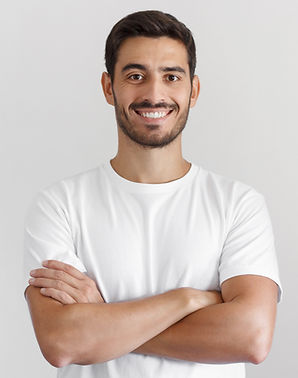 Gülümseyen adam portresi