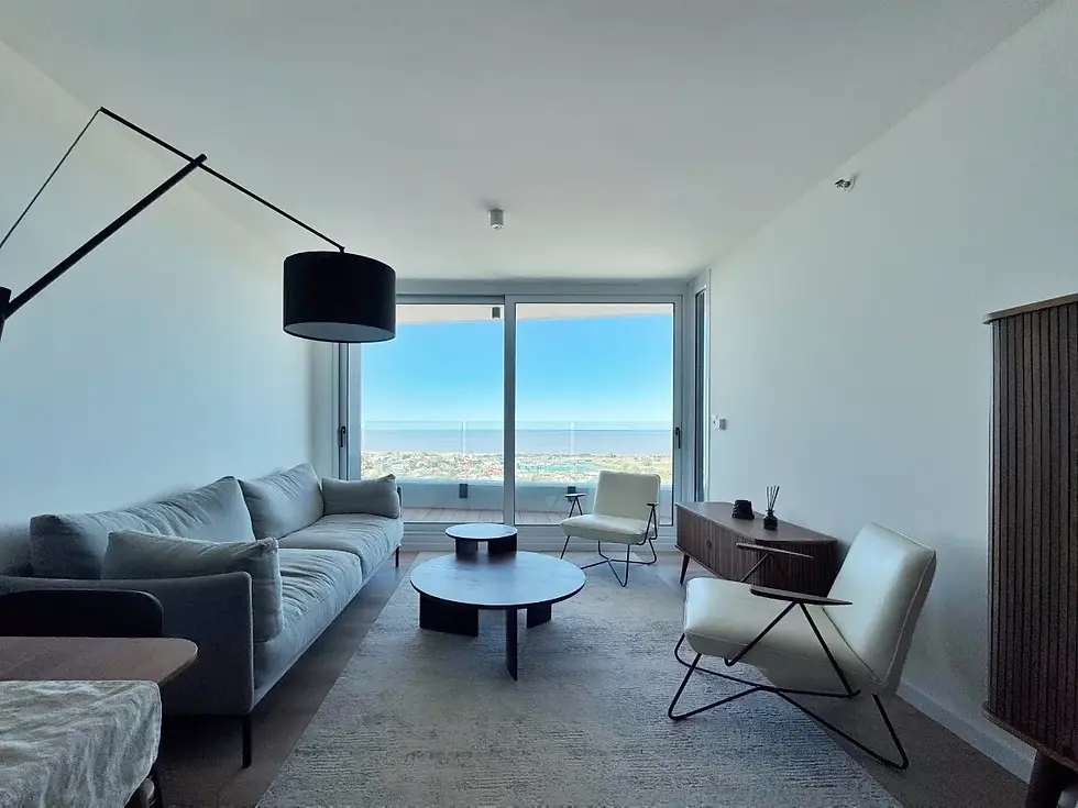 Alquiler 3 dormitorios con garaje- Barra de Carrasco