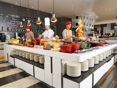 Promo Buffet Istimewa di Voyage Resto & Bar - Vertu Harmoni Jakarta