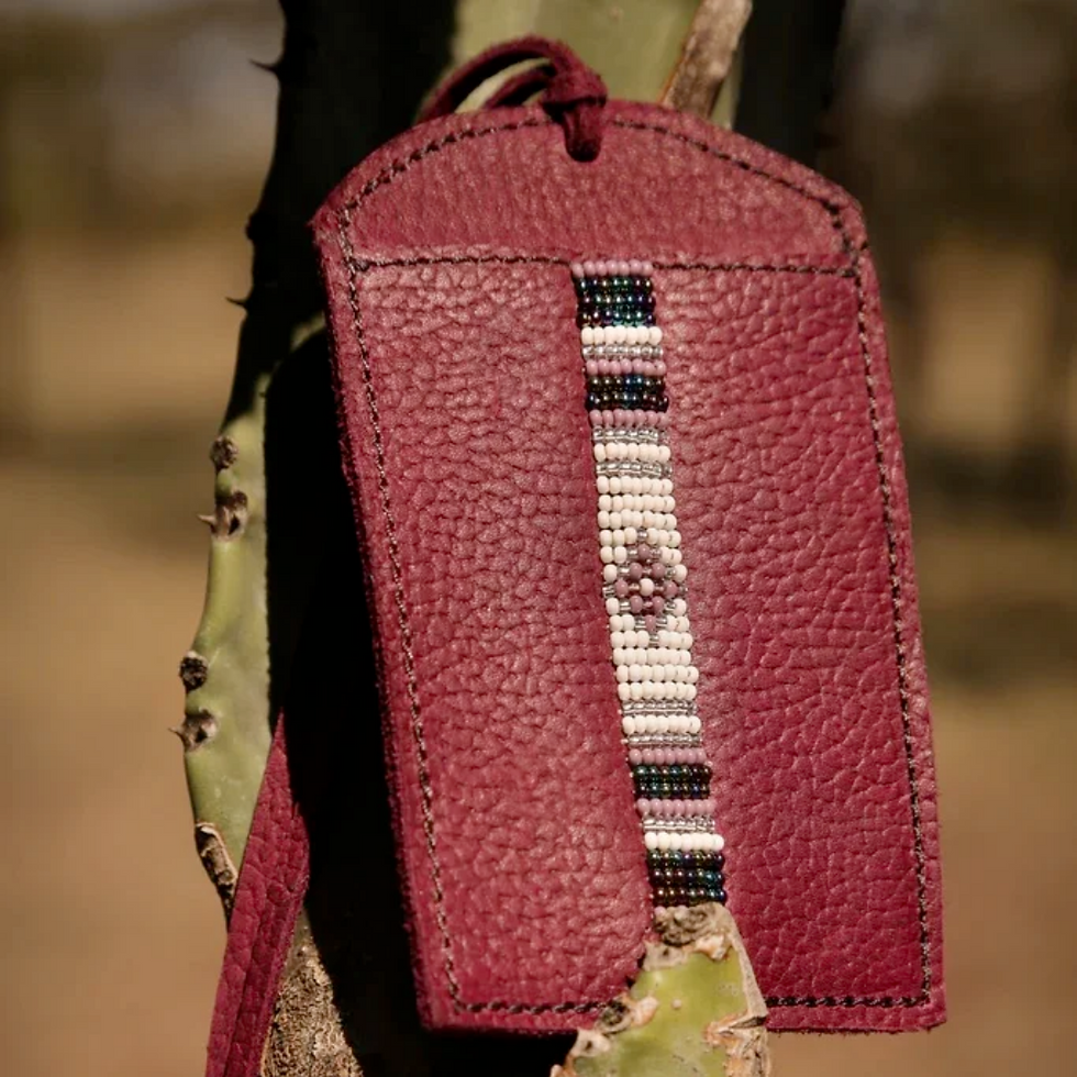 Thumbnail: Luggage Label With Popper