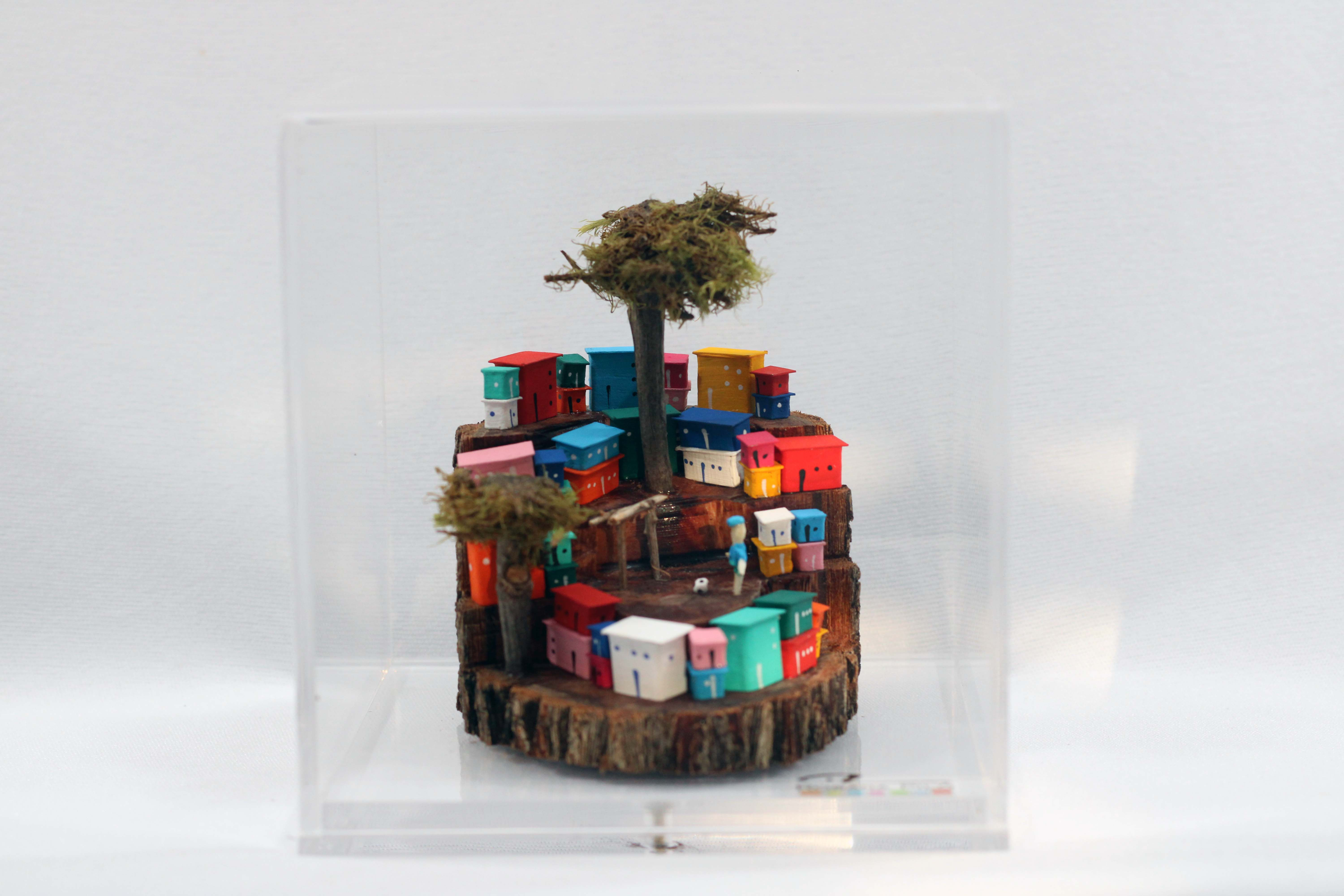 ESC537 | Sustainable handcrafted wood sculpture