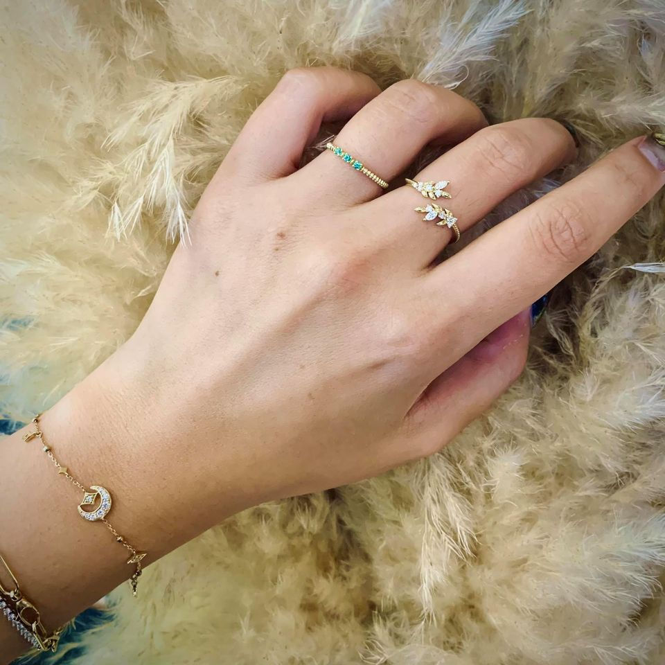 縮圖：18K彎彎月亮鑽石手鏈