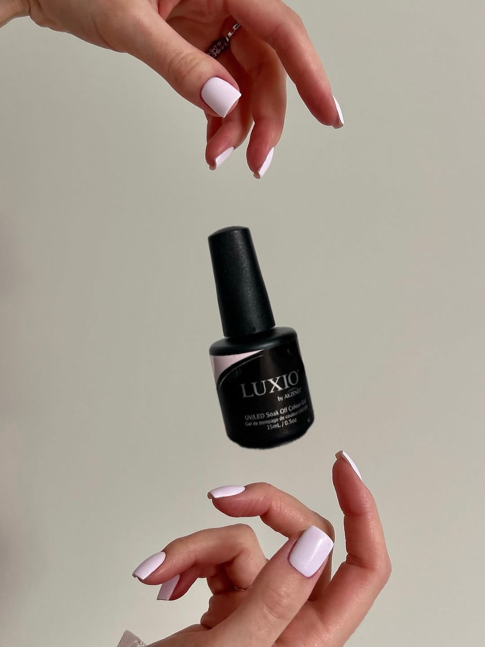 תמונה ממוזערת: Luxio ALMOST