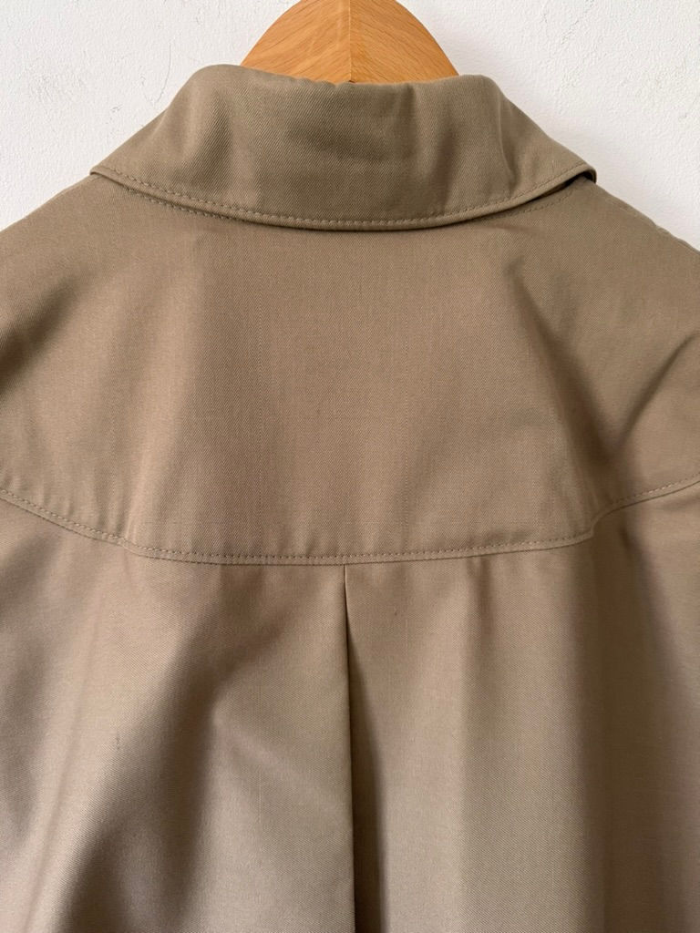 Thumbnail: Aquascutum Vintage Short Cape Trench