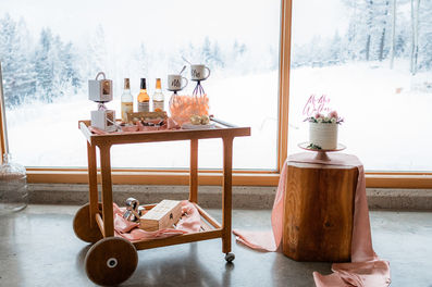 wedding cake and hot chocolate cart display