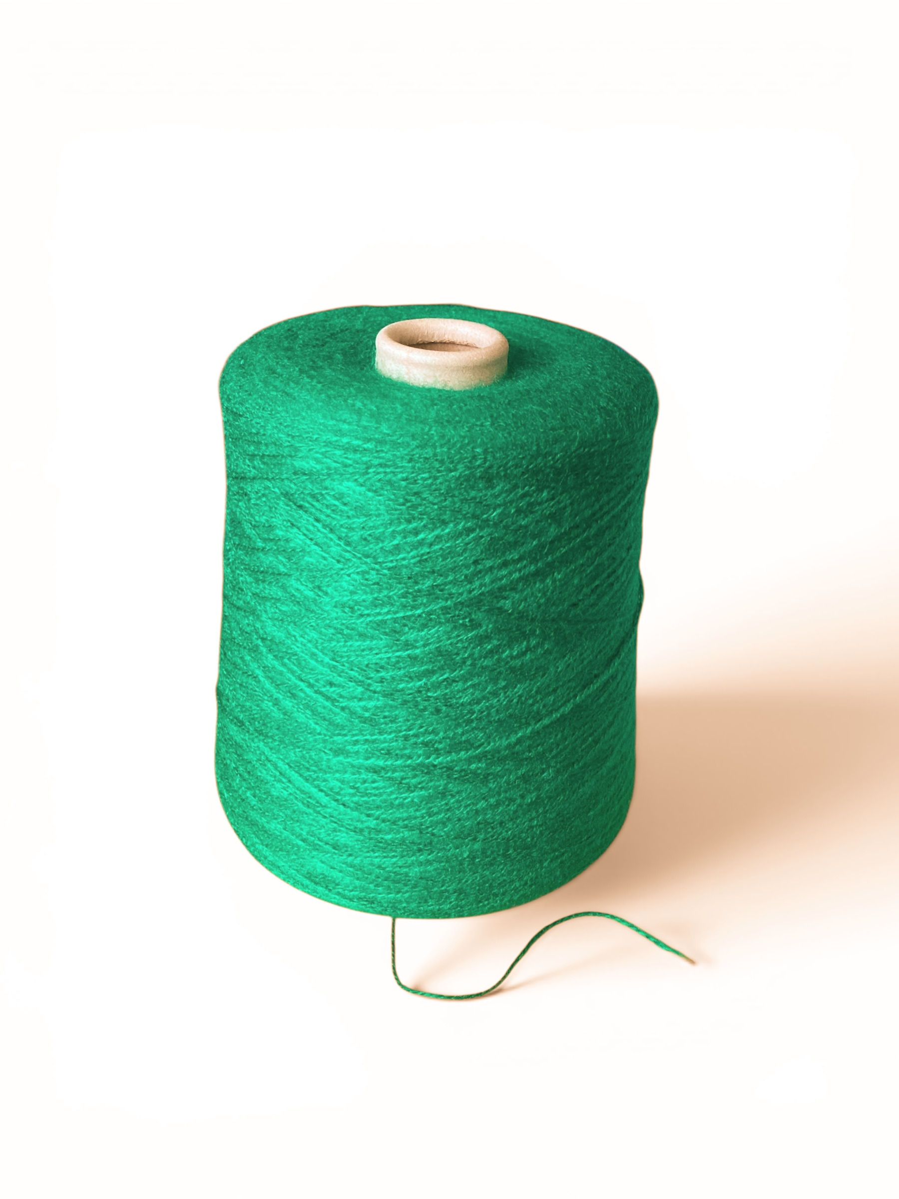Bramwel yarn, 100% acrylic, cone, weight: 500g, Colour: Christmas green
