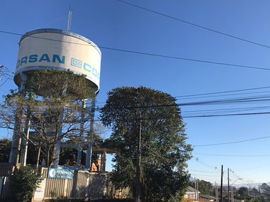 Falta de energia elétrica causa interrupção do abastecimento na cidade