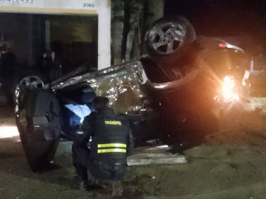 AGENTES ATENDEM CAPOTAMENTO NA PDA. 59