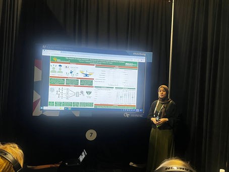 Tasneem and Jynx win AAAS Poster Awards!