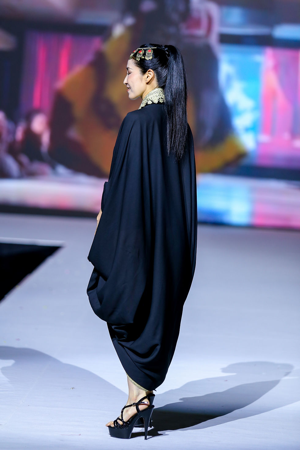 Thumbnail: Dress