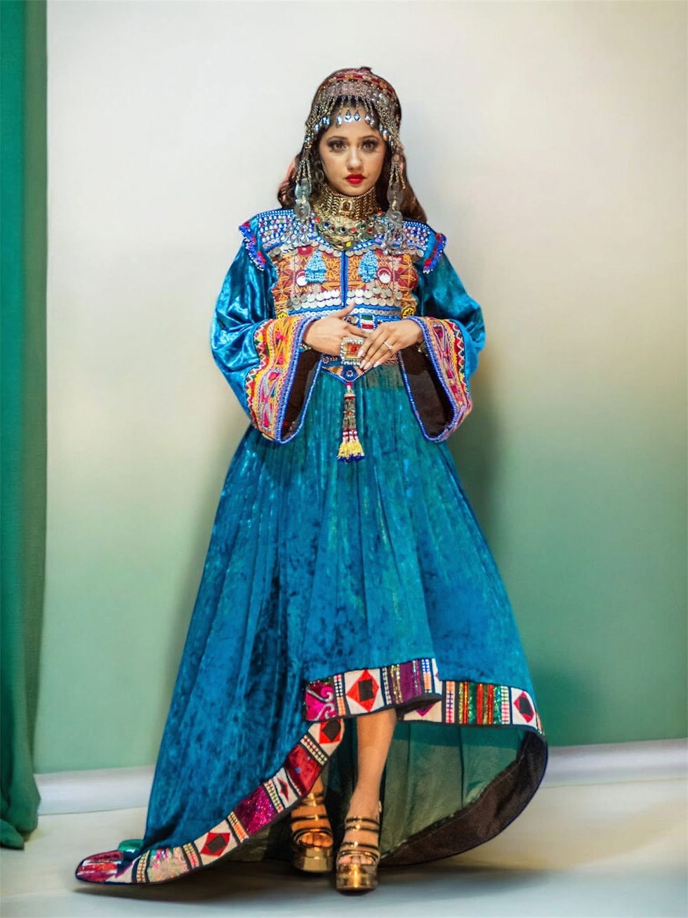 Thumbnail: Afghan clothes 