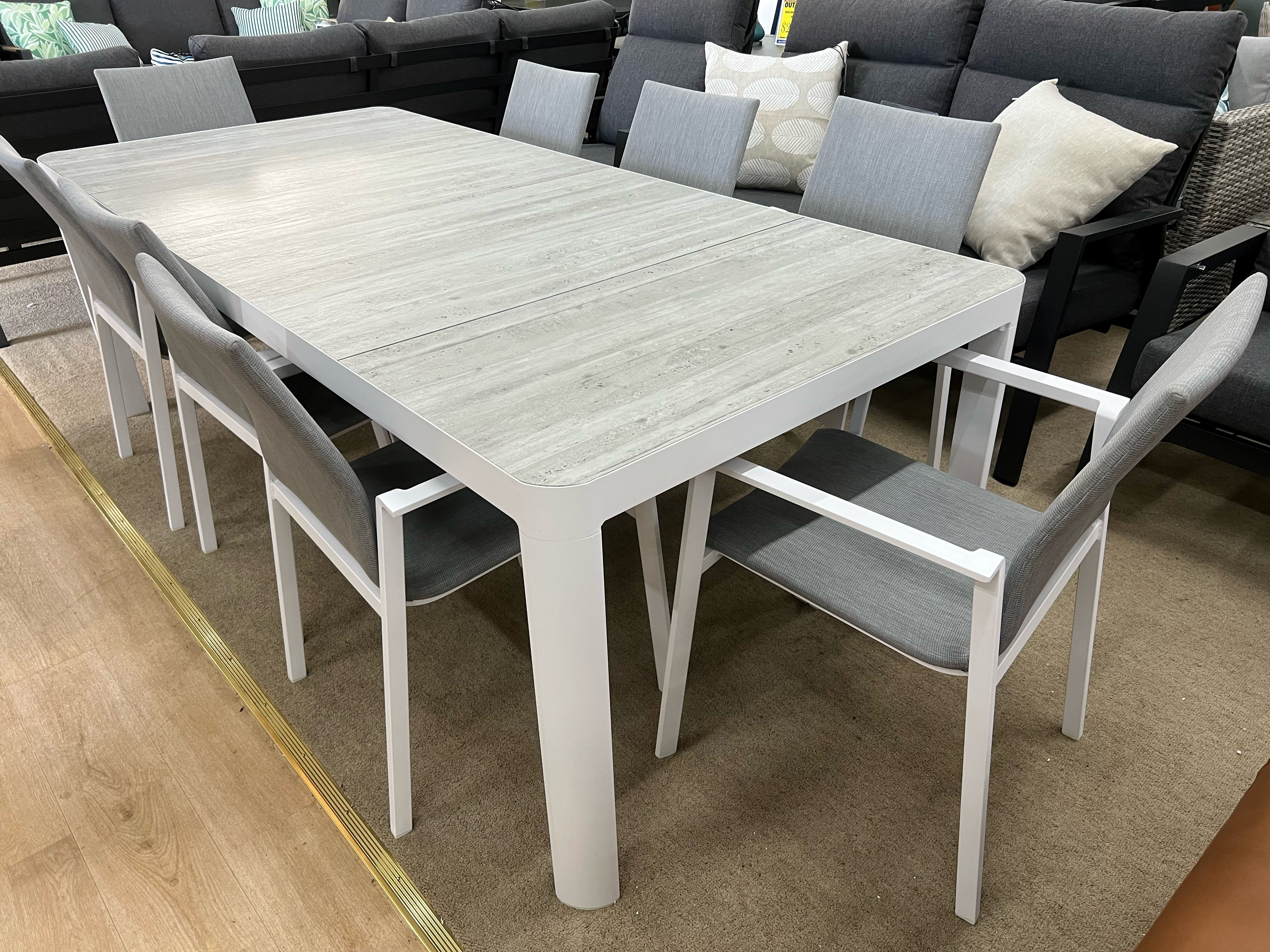 Memphis 9pce Setting with Bronte Chairs