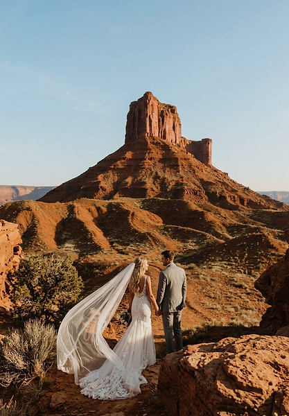 Morales_Photo_and_Film_Potash_Road_Ida_Gulch_Elopement.png