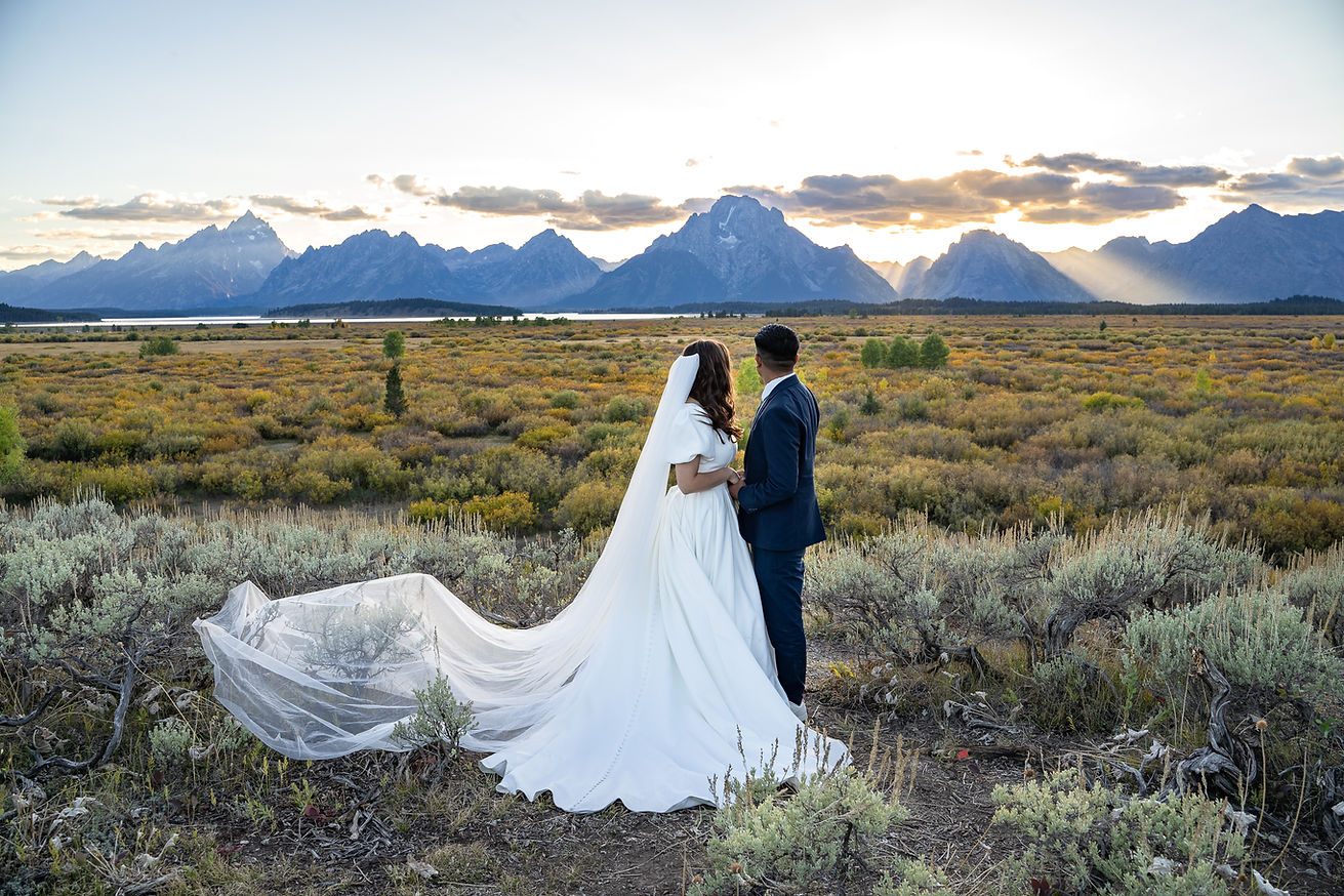 Morales_Photo_and_Film_Hayley_Ofel_Grand_Teton_Honeymoon_Portraits_2025-6205.jpg