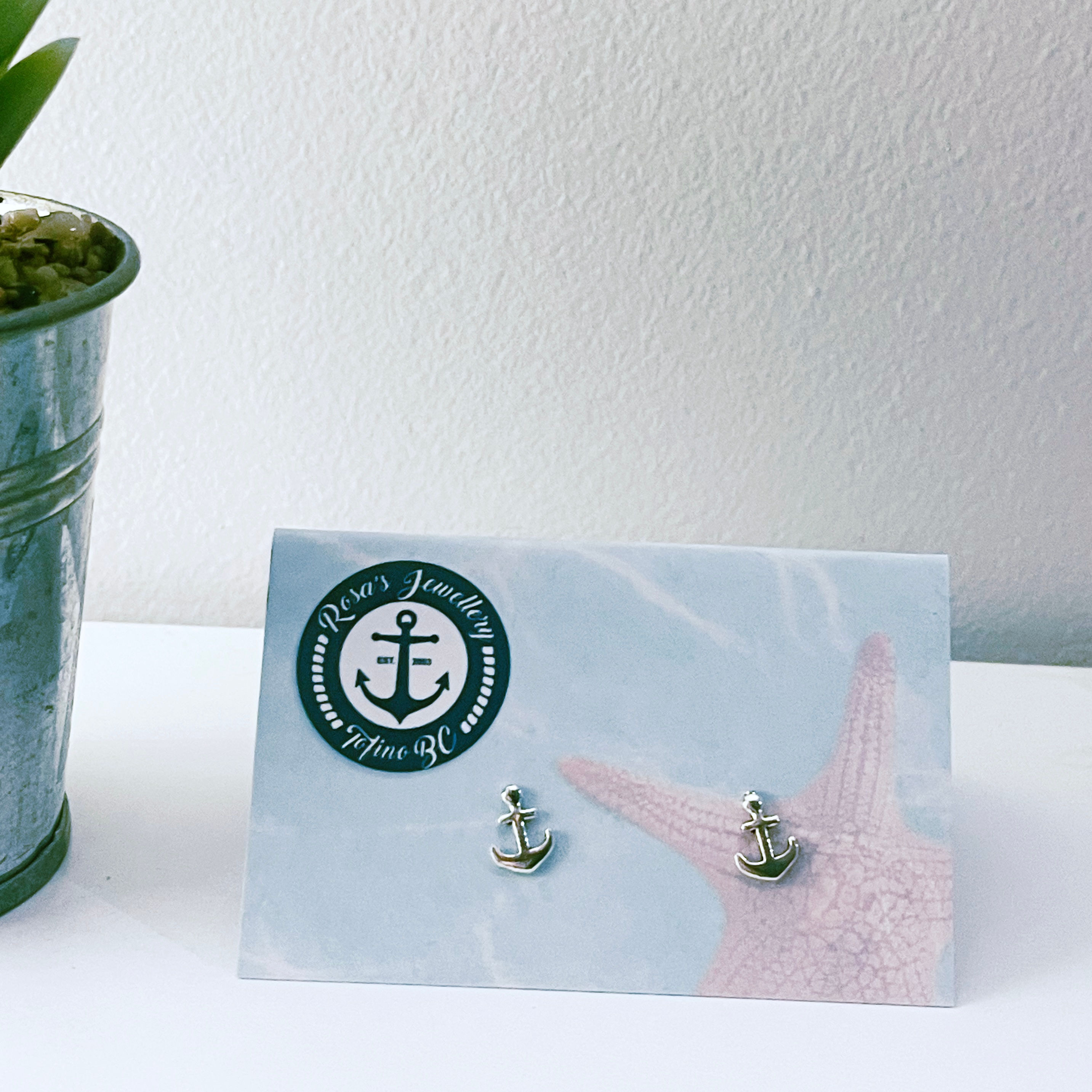 Sterling Silver stud earrings Anckle