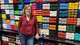Le_mouton_qui_tricote-1024x576.jpg.webp