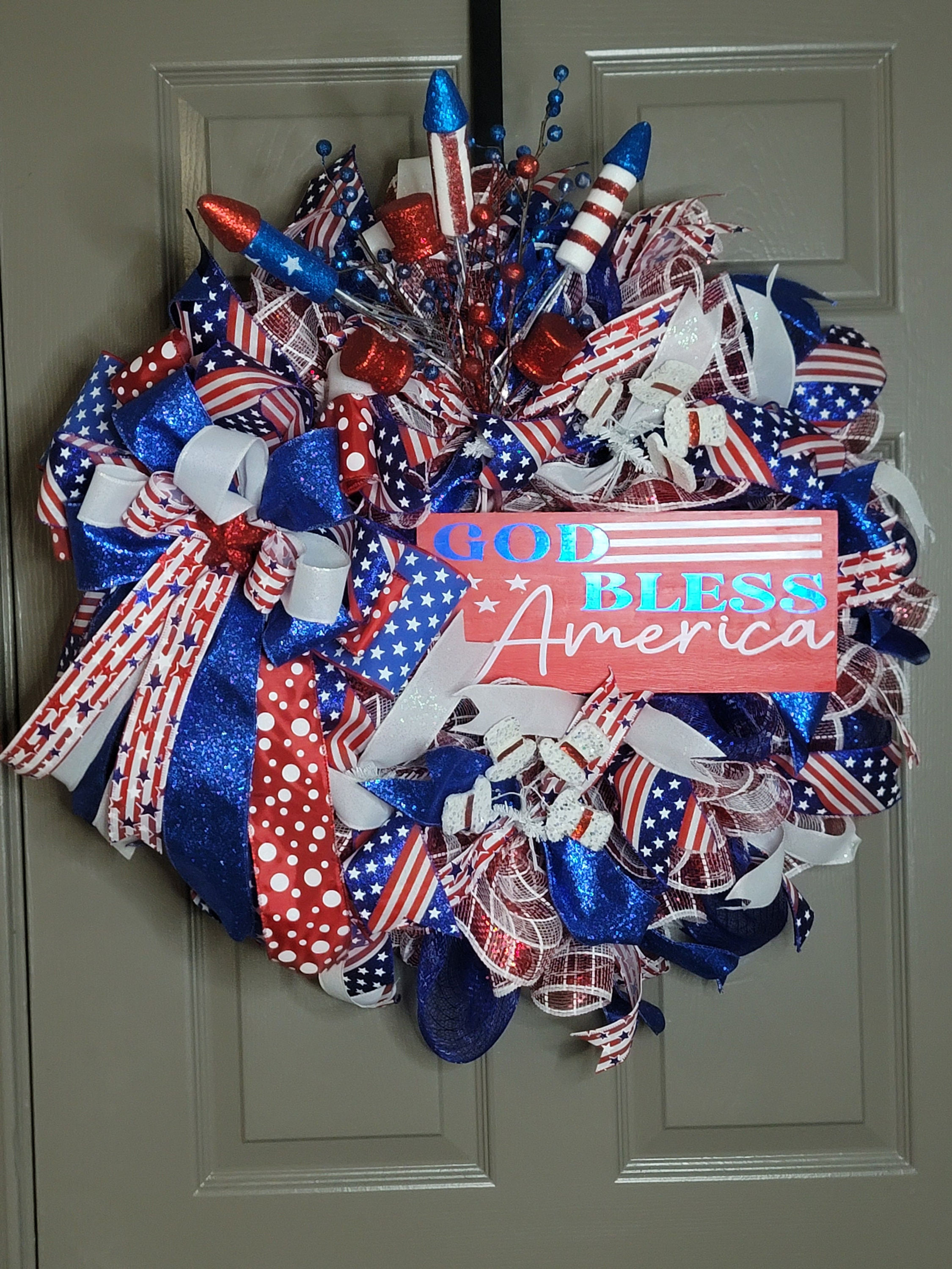 Red White and Blue Patriotic Wreath: 4th of July Decor
