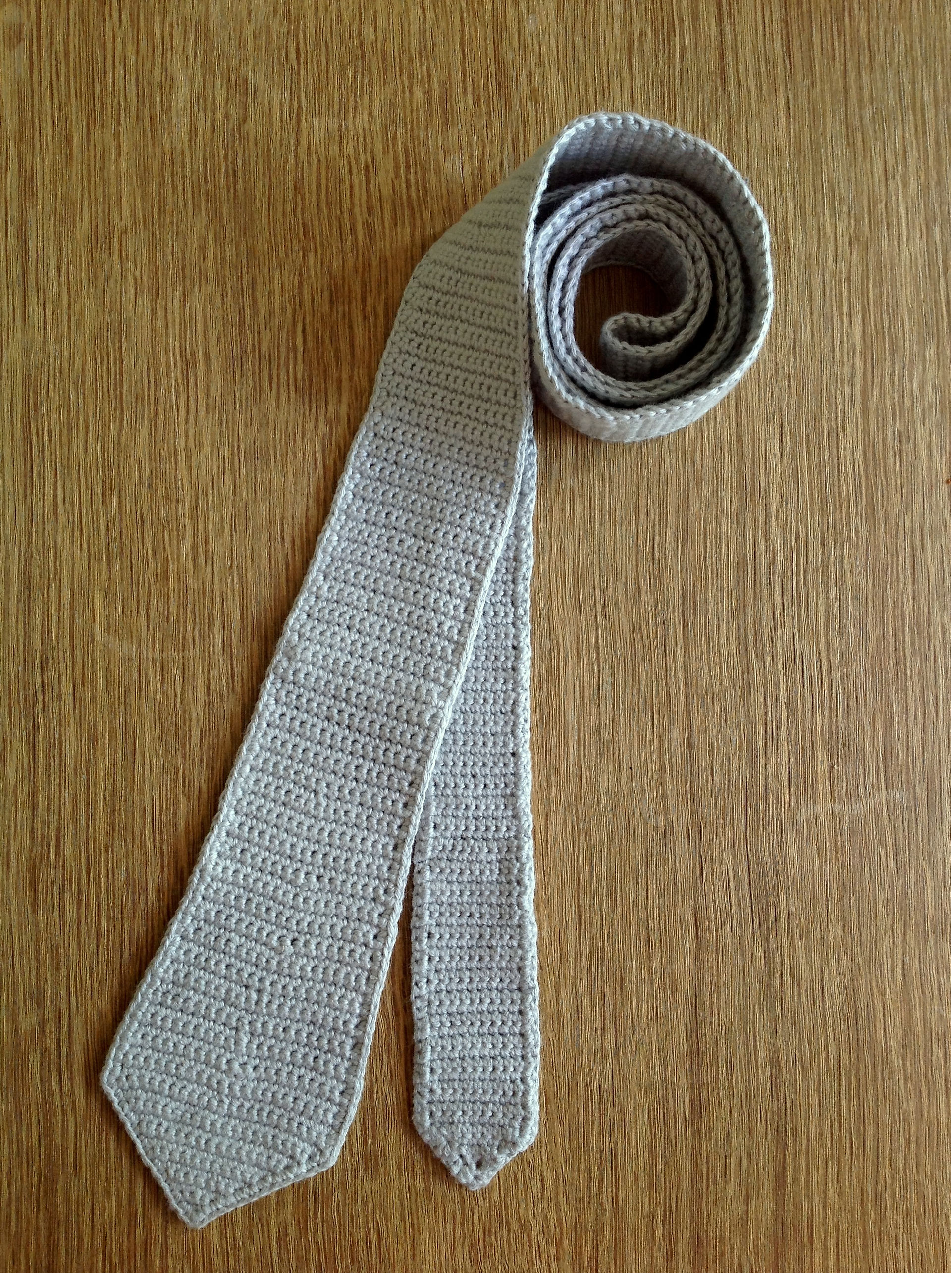completed crocheted skinny tie