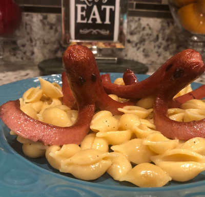 Octopus Hot Dog & Seashell Mac N Cheese
