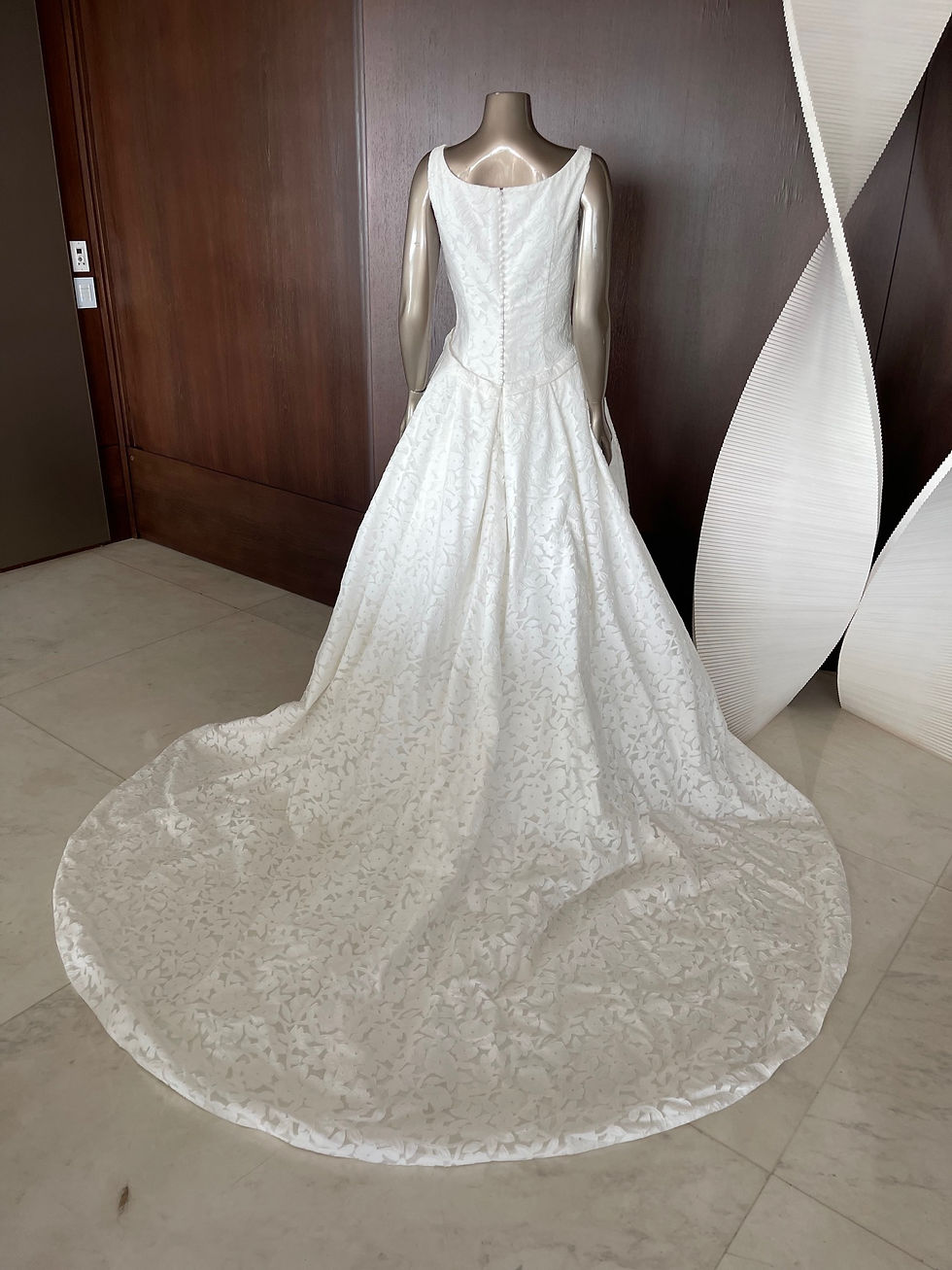 Miniatura: Vestido de noiva princesa ombro a ombro Pronovias