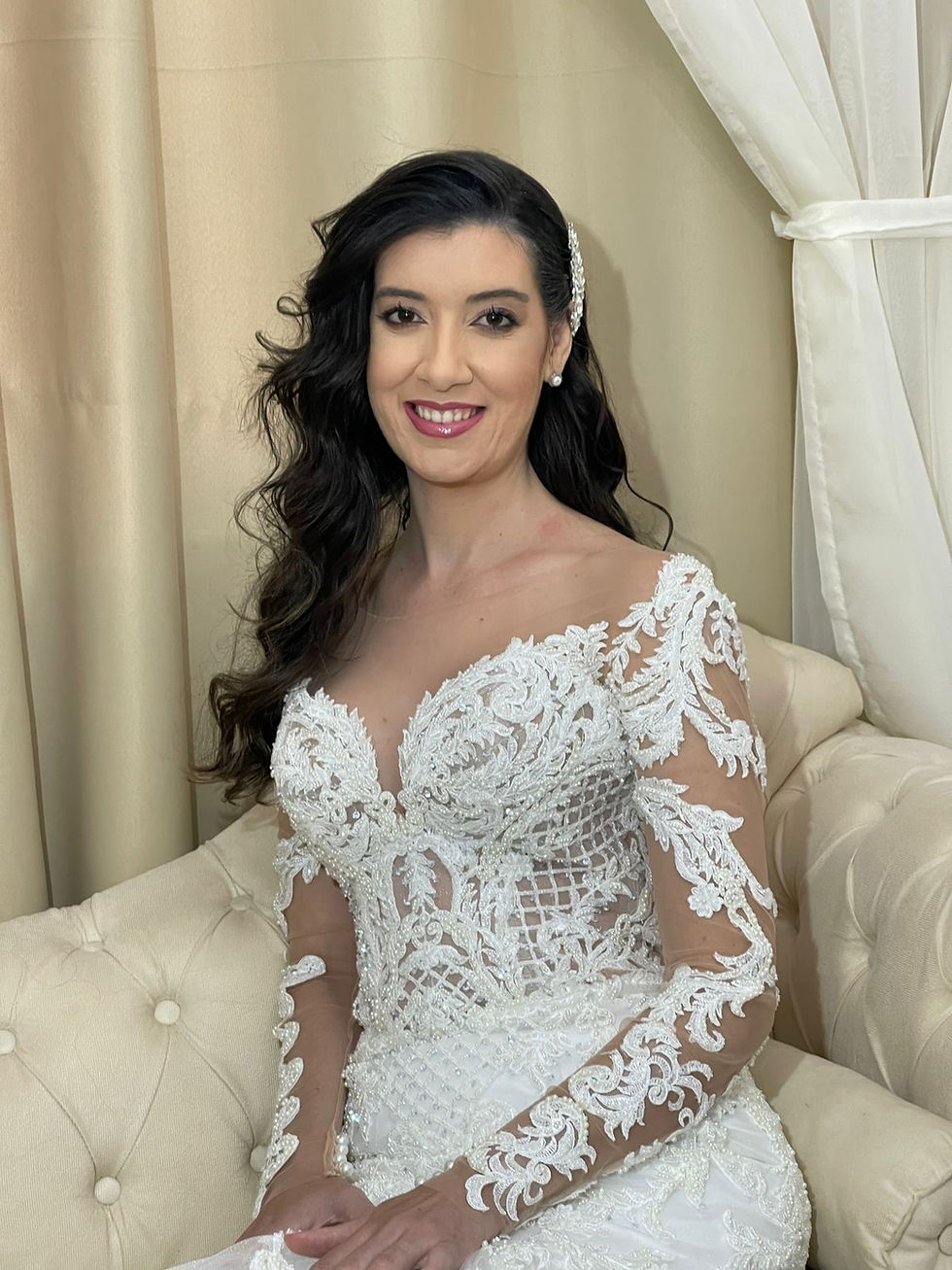 Miniatura: Vestido de noiva sereia Silvio Cruz bordado