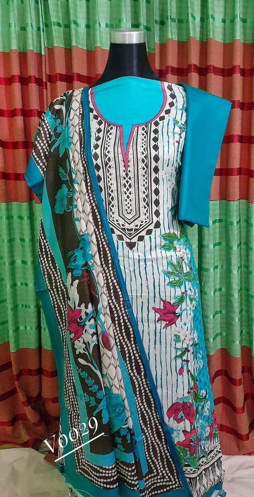 Thumbnail: Cotton lawn 