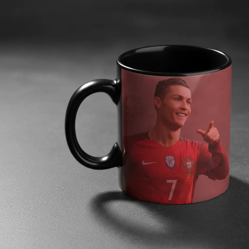 Taza Magica Cristiano Ronaldo Estrellas Del Futbol Portugal Negro Cristiano