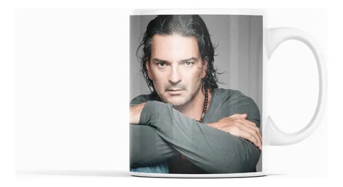Taza Ricardo Arjona - Cumpleaños Con Estilo Musical Blanco