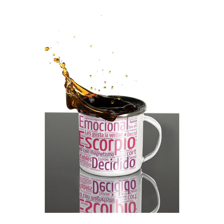 Taza Enlozada Escorpio - Transformación y Poder