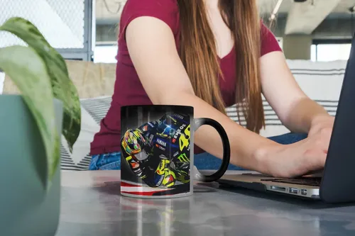 Taza Magica Valentino Rossi 46 - Moto Gp Negro Vr 46