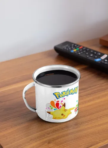 Taza Enlozada Pokémon - Captura Y Entrenamiento Blanco Pokémon