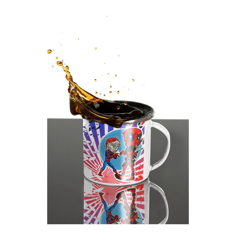 Taza Enlozada Aventuras Tejidas - Deadpool y Spider-Man