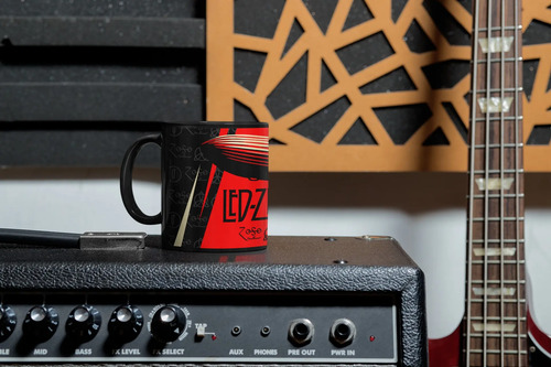 Taza Mágica De Led Zeppelin - Bandas De Rock 02 Negro Led Zeppelin