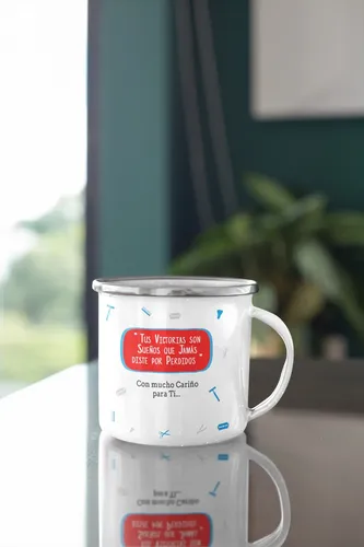 Taza Enlozada Entre Navajas Y Café - Arte De Barbero Blanco Oficio Arte De